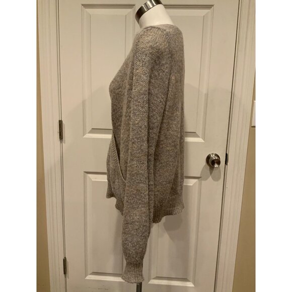 Free People Gray Multicolor W/Deep V-Neck Knit Sweater, Size XS - Picture 4 of 8